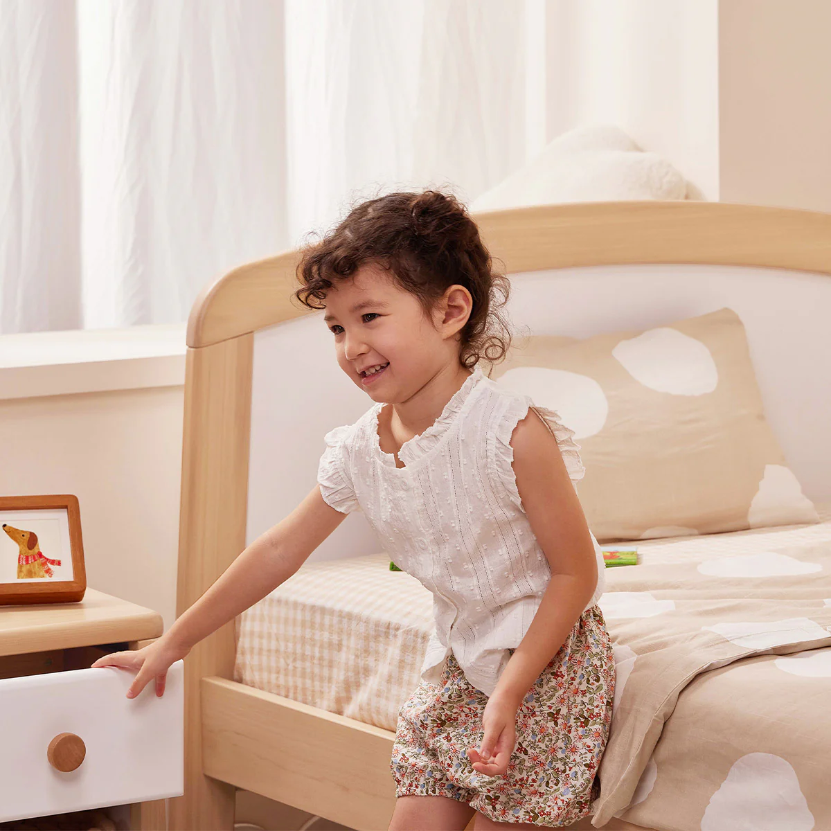 Bronte King Single Bed - Image 4