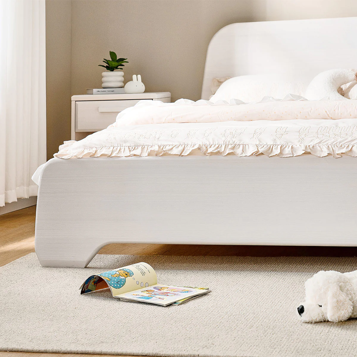 Cloud Queen Bed - Image 6