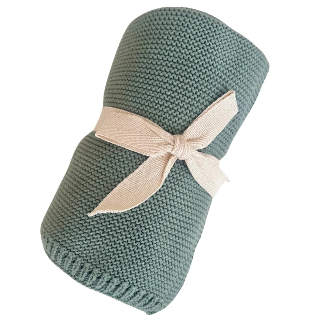 Cuddle Bug Cable Knit Blanket - Image 4