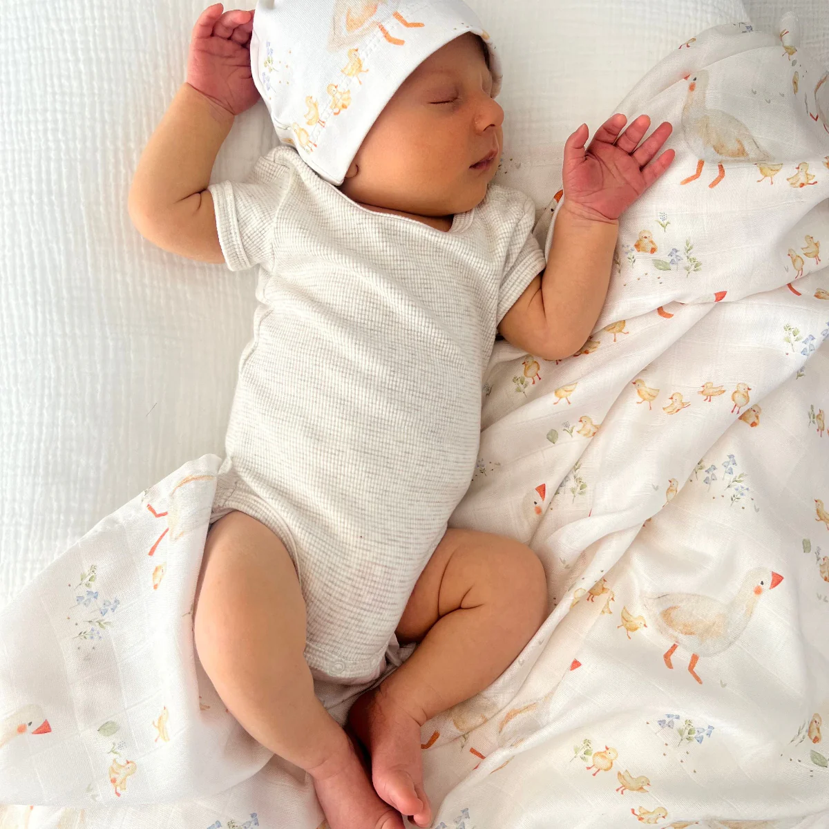 Cuddle Bug Bamboo Muslin Wrap - Goosey Gander - Image 2