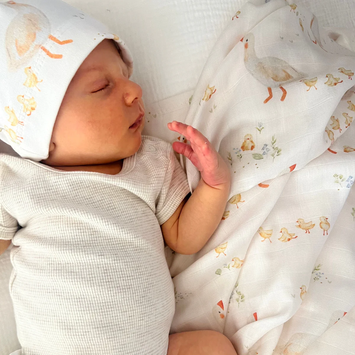 Cuddle Bug Bamboo Muslin Wrap - Goosey Gander - Image 3