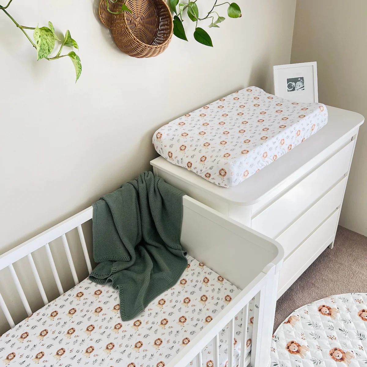 Cuddle Bug Cot Fitted Sheet - Leo Lion - Image 3