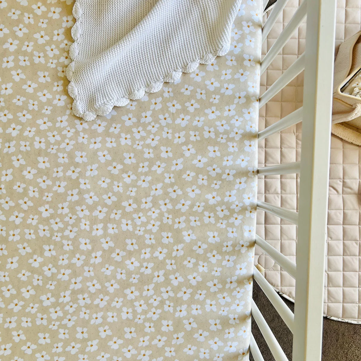 Cuddle Bug Cot Fitted Sheet - Lottie - Image 2