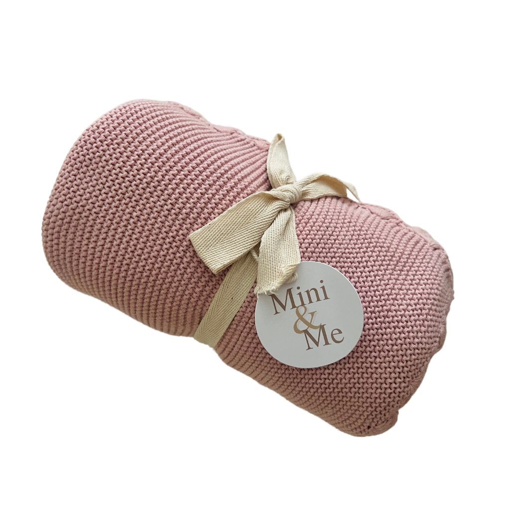 Cuddle Bug Shell Knit Blanket - Image 2
