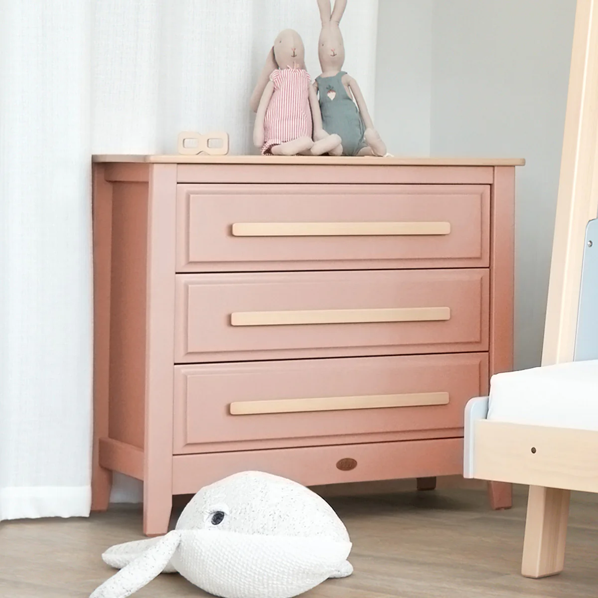 Linear 3 Drawer Chest Smart Assembly - Image 3