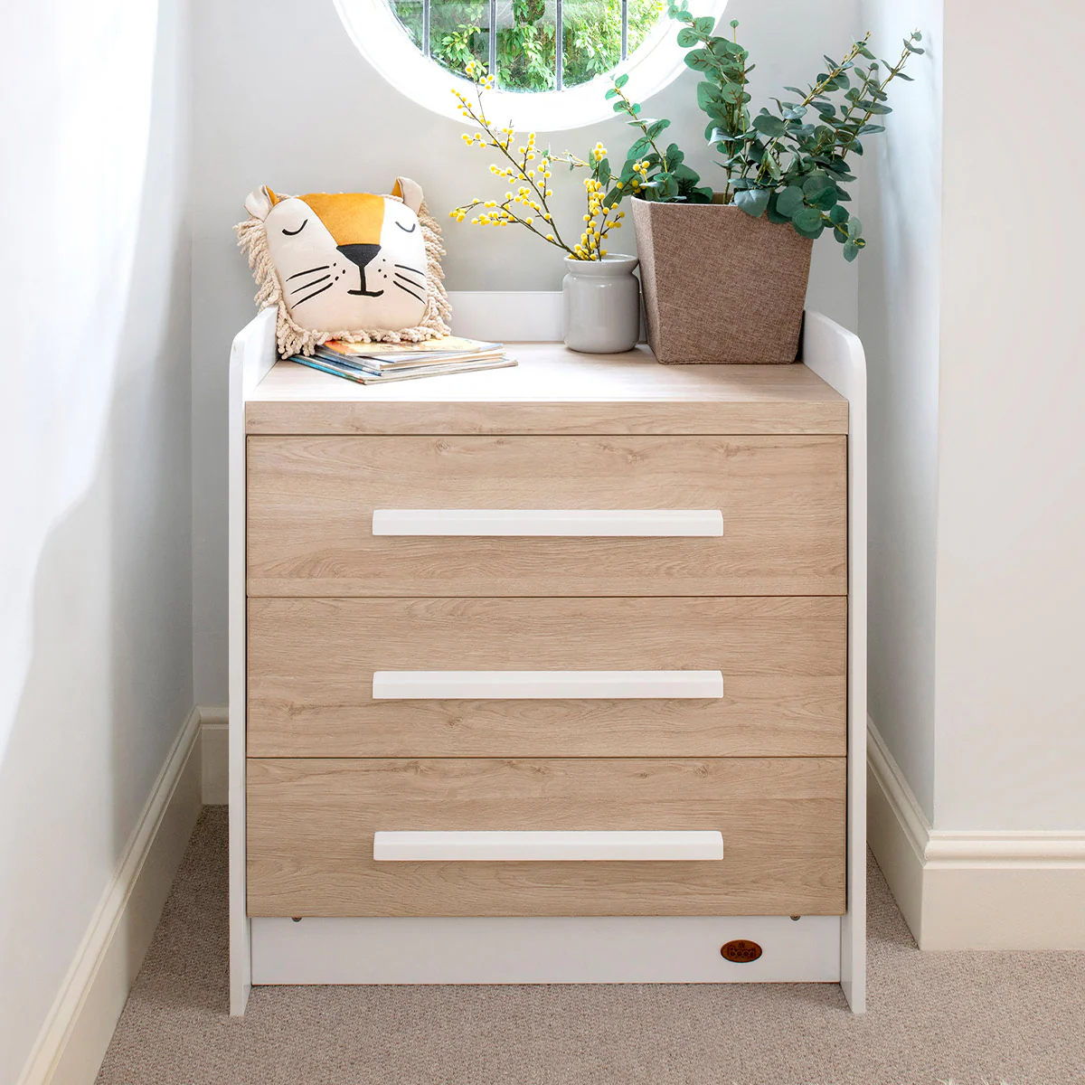 Neat 3 Drawer Chest - Image 3
