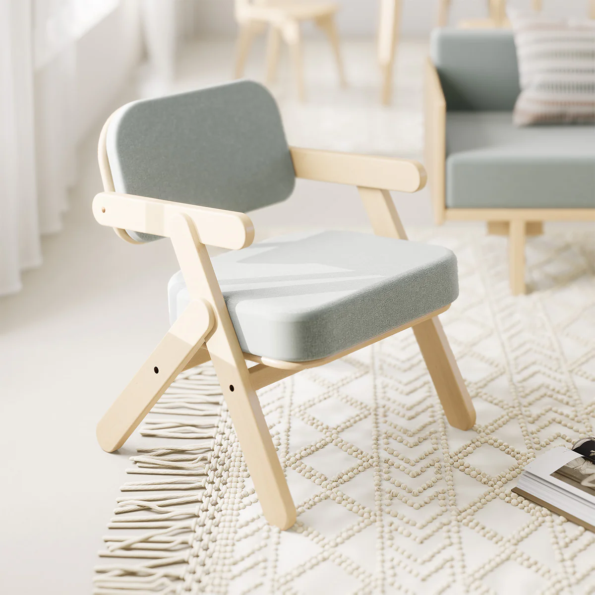 Neat Armchair - Image 5