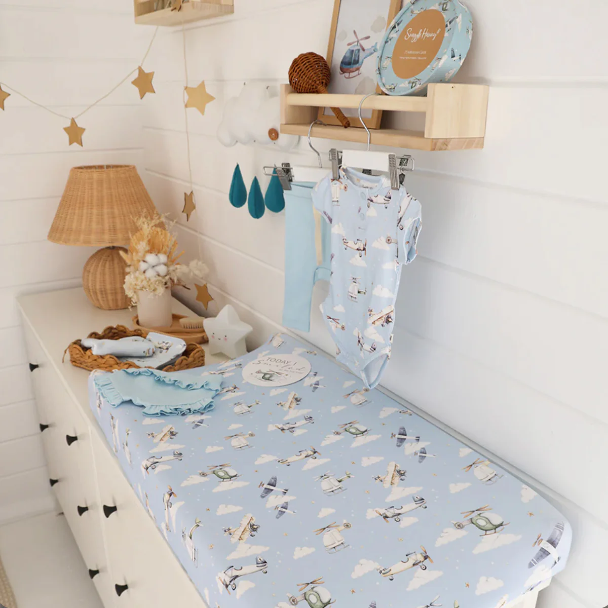 Taking Flight Organic Bassinet Sheet | Change Pad Cover - Image 2