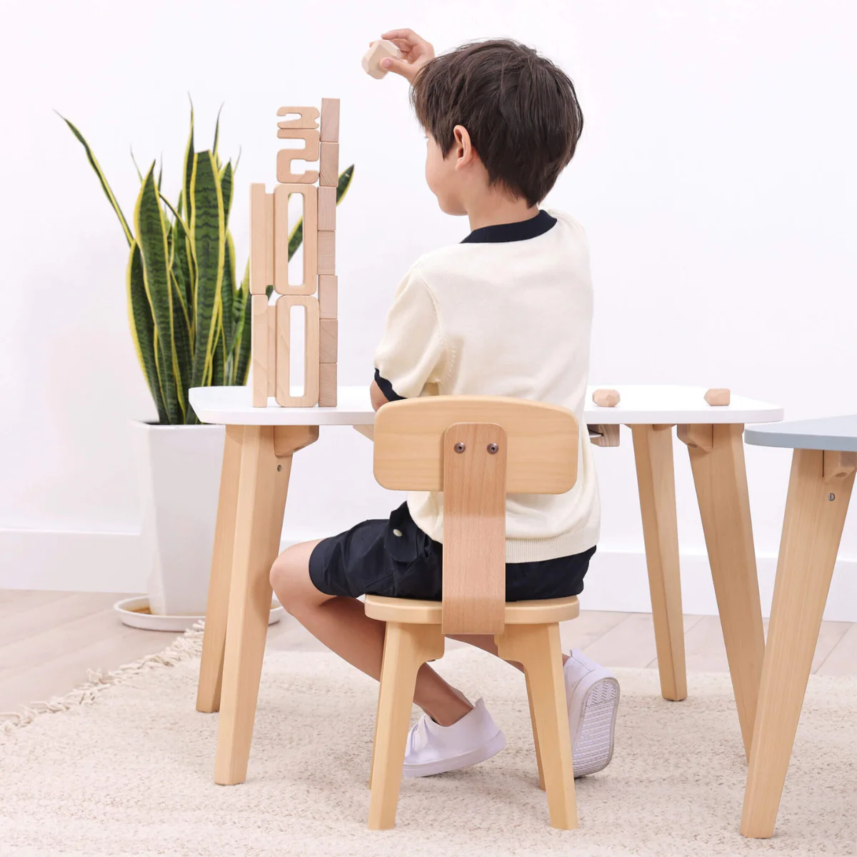Tidy Table V23 - Image 9