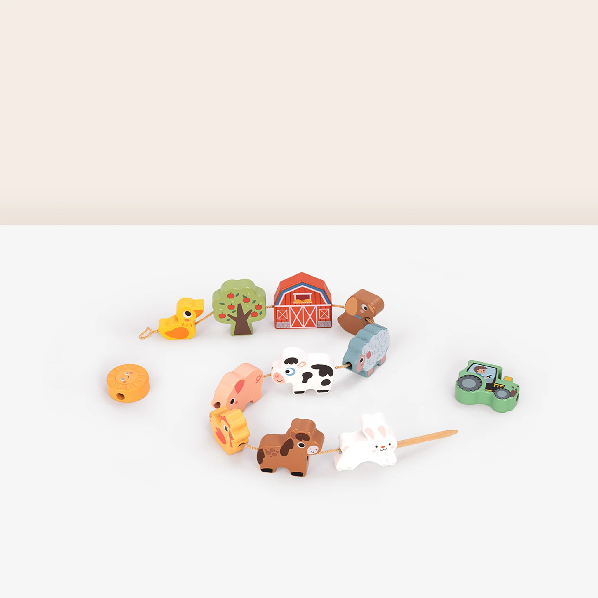 Tooky Toy Lacing Farm - Image 2