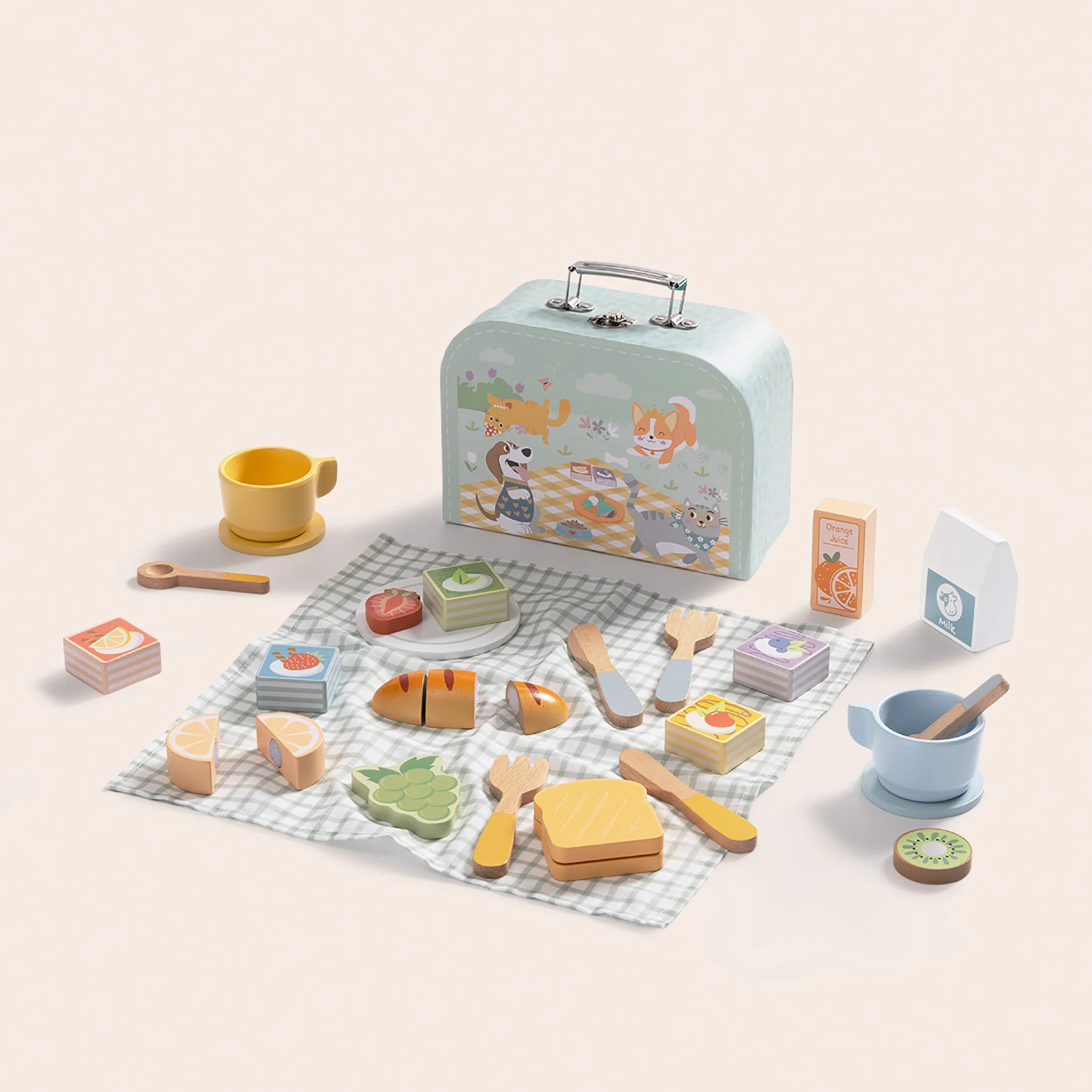 Tooky Toy Picnic Basket Set - Image 5