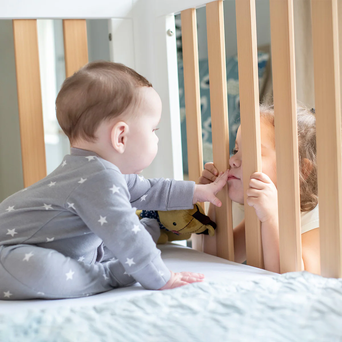 Turin Baby Cot - Image 3